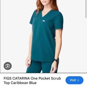 figs catarina one pocket Caribbean blue top